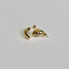 Lade das Bild in den Galerie-Viewer, Ohrringe Edelstahl 14 K vergoldet