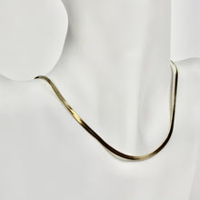 Lade das Bild in den Galerie-Viewer, Fine Snake Halskette Edelstahl