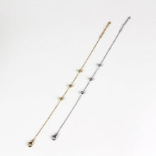 Lade das Bild in den Galerie-Viewer, Ball Bracelet Silver