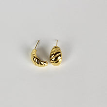Lade das Bild in den Galerie-Viewer, Ohrringe Edelstahl 14 K vergoldet