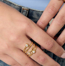 Lade das Bild in den Galerie-Viewer, Casual Statement Ring Gold

