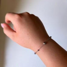 Lade das Bild in den Galerie-Viewer, Kugelarmband Silber
